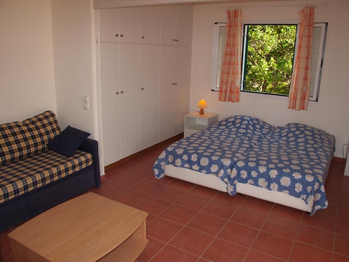 Inglessata Rose Aparthotel Svoronata Exterior foto