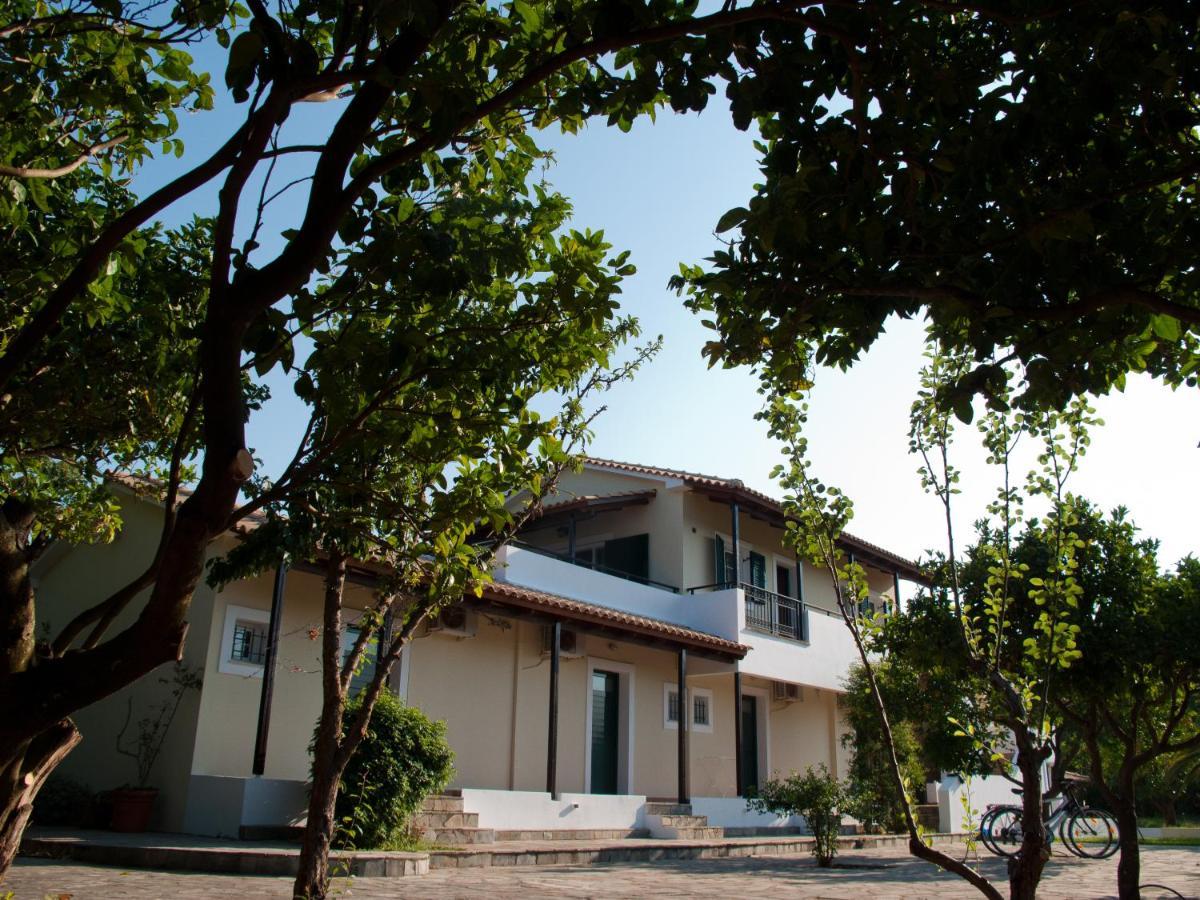 Inglessata Rose Aparthotel Svoronata Exterior foto